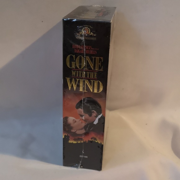 Sealed Brand New Gone with the Wind Two VHS Set by MGM 3hrs55min - Picture 2 of 5